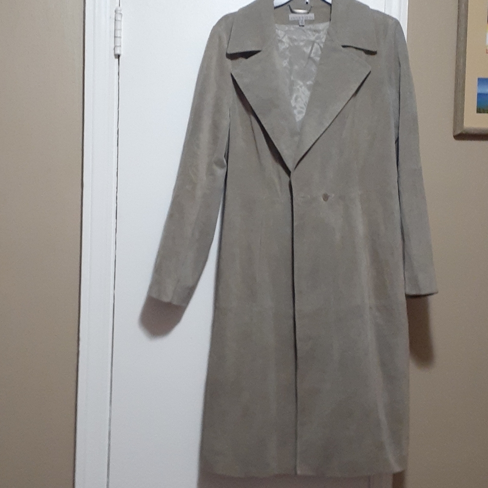 Ann Klein longer Suede Jacket Size 8